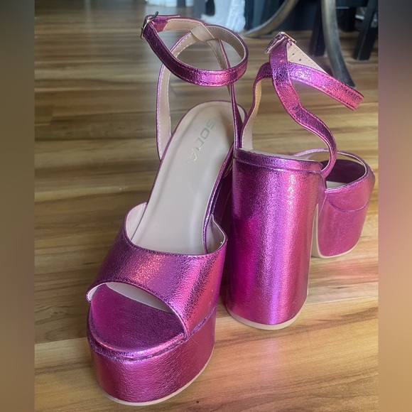 SODA Y2K Metallic Fuchsia Platform Chunky Heel sz 7 - Picture 4 of 15